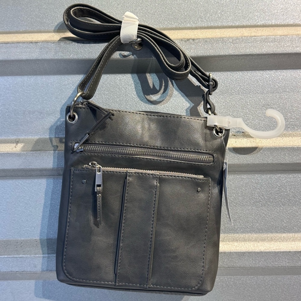 NWT TIME AND TRU ADJUSTABLE SHOULDER STRAP GRAY HANDBAG